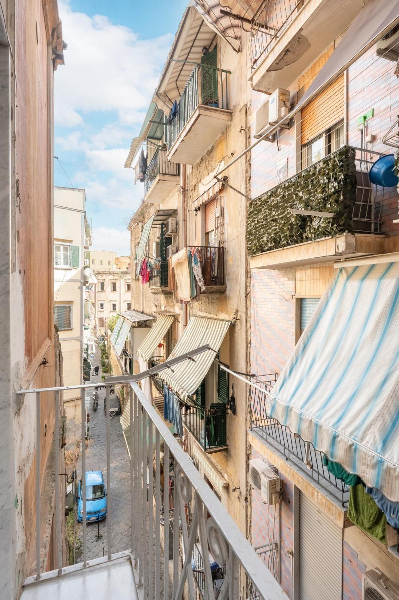 The Idyll Boutique Apartment - Suite In Napoli'S Spanish Quarters Exteriör bild