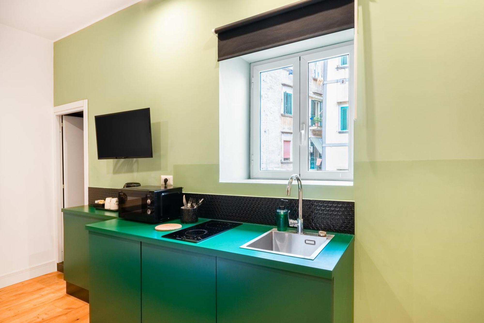 The Idyll Boutique Apartment - Suite In Napoli'S Spanish Quarters Exteriör bild